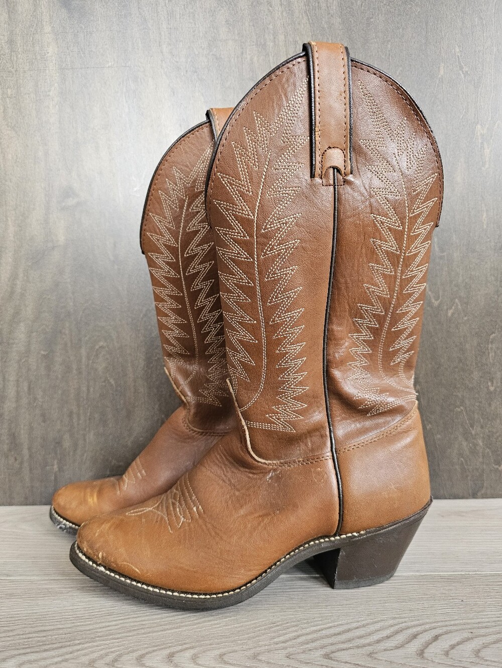 Vintage Texas Brand Leather Flame Stitch Cowboy Boots Made In USA 7 M / 8.5 W